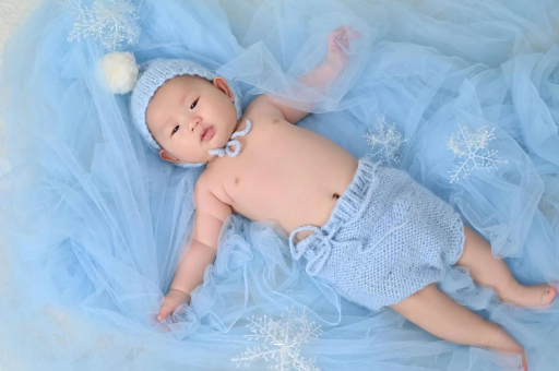 阿里刚怀孕初期的症状